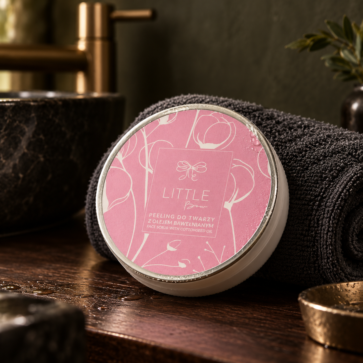 Peeling do twarzy z olejem bawełnianym Little Bow 150ml