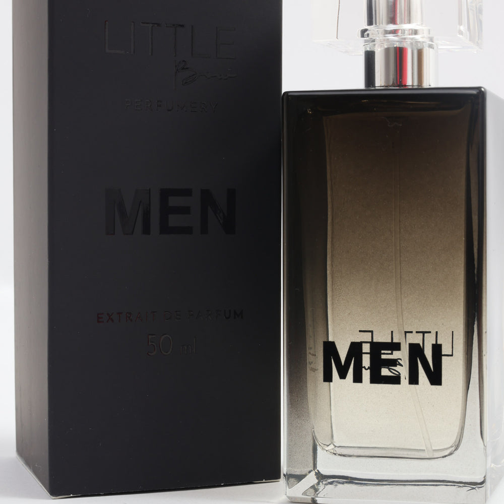 
                  
                    Extrakt z perfum Little Bow MEN
                  
                